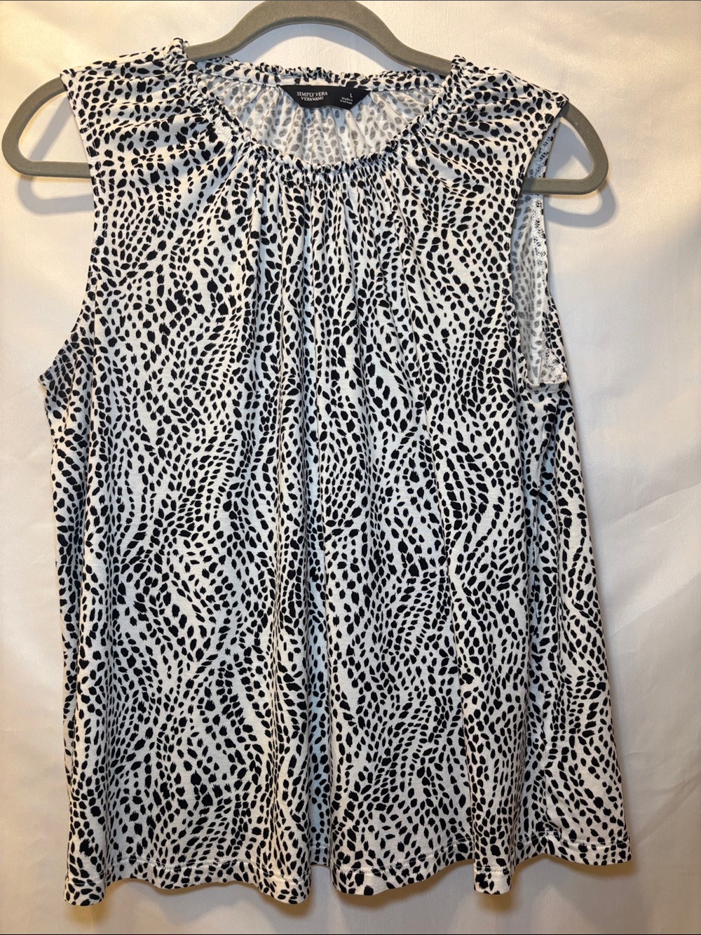Simply Vera Vera Wang Black and White Printed Sleeveless Camisole